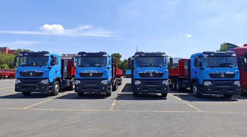 批量訂單|豪沃電動重卡配歐陽華俊13米側翻自卸完工發車~